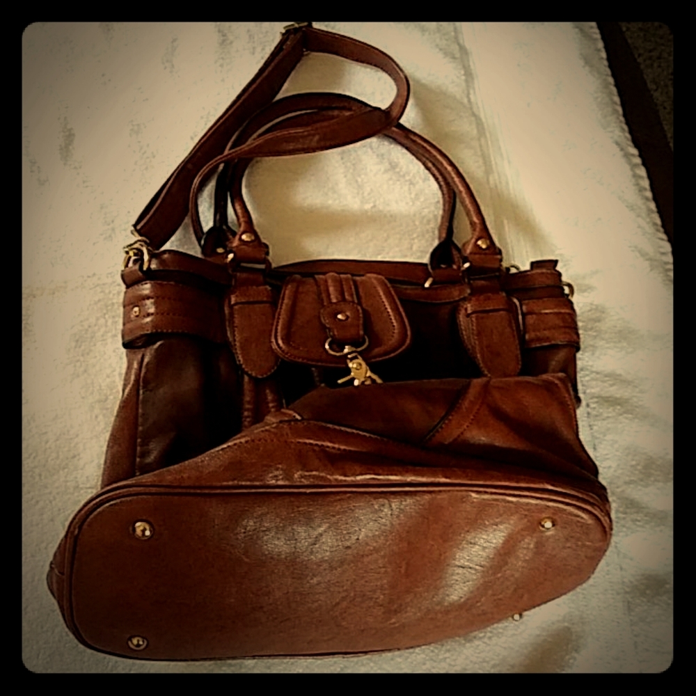 Brown leather bag